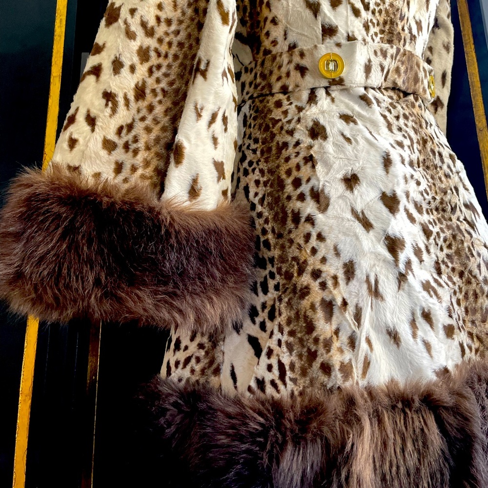 Vintage Mod leopard coat - Picture 2 of 5